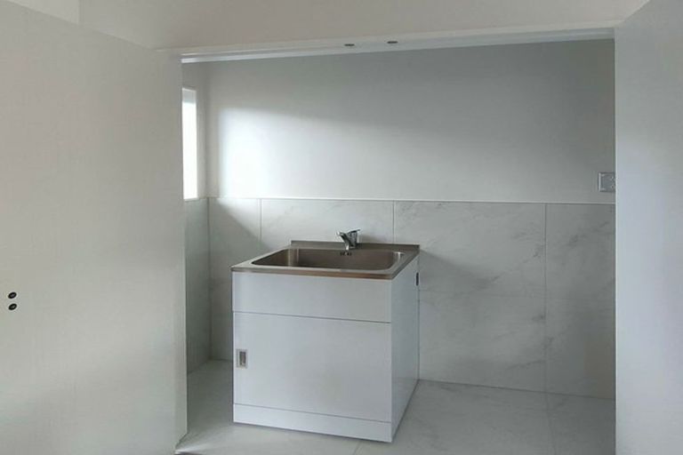 Photo of property in 13 Sidey Avenue, Clover Park, Auckland, 2019