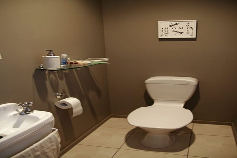 Photo of property in 1a Andrews Crescent, Spreydon, Christchurch, 8024