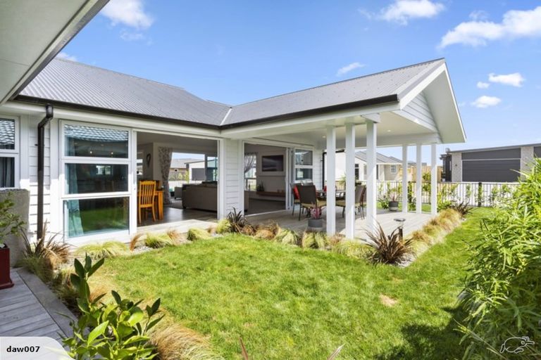 Photo of property in 1 Wahaika Way, Papamoa Beach, Papamoa, 3118
