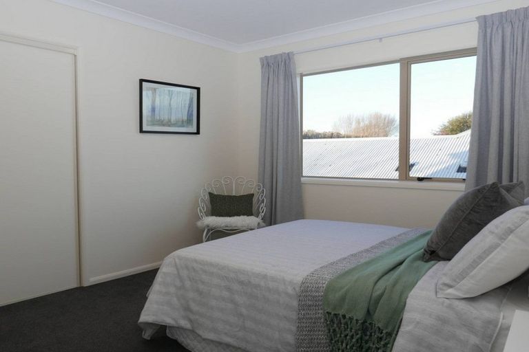 Photo of property in 53 Woodhurst Drive, Casebrook, Christchurch, 8051