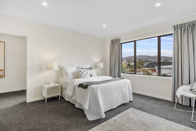 Photo of property in 33 Crosby Street, Mornington, Dunedin, 9011