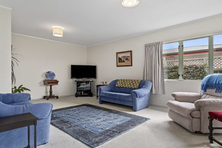 Photo of property in 15a Sinclair Street, Greerton, Tauranga, 3112