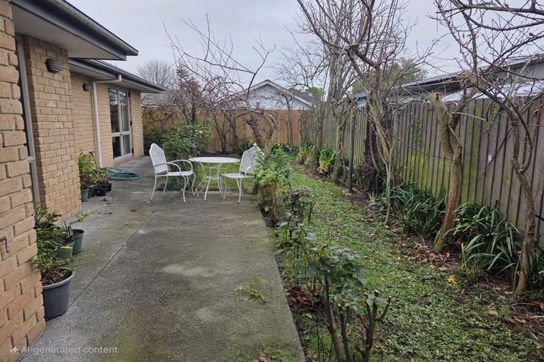 Photo of property in 219b Main North Road, Redwood, Christchurch, 8051
