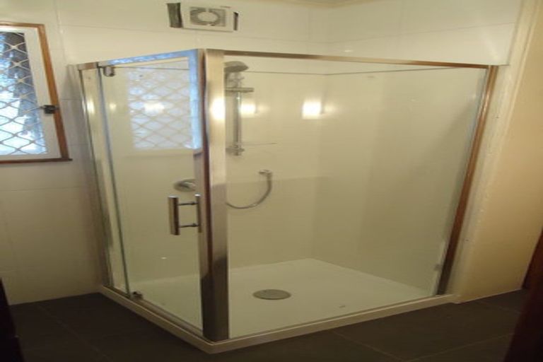 Photo of property in 3 Tye Road, Hillcrest, Auckland, 0627