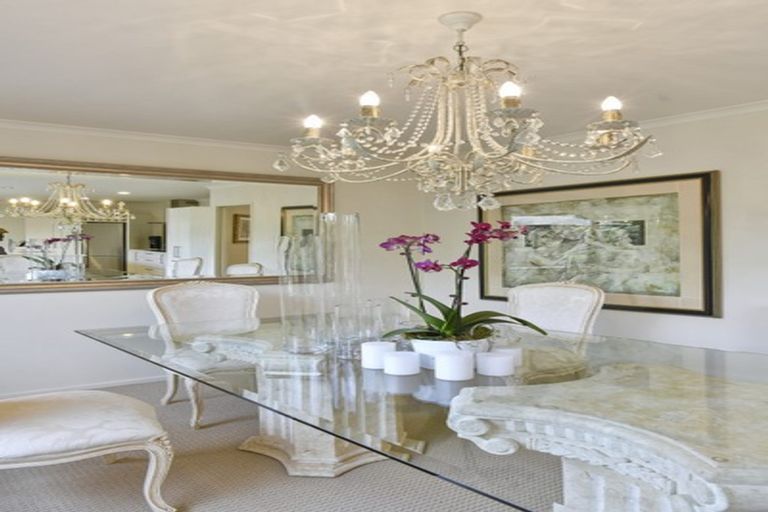 Photo of property in 80 Lothian Brae, Wattle Downs, Auckland, 2103