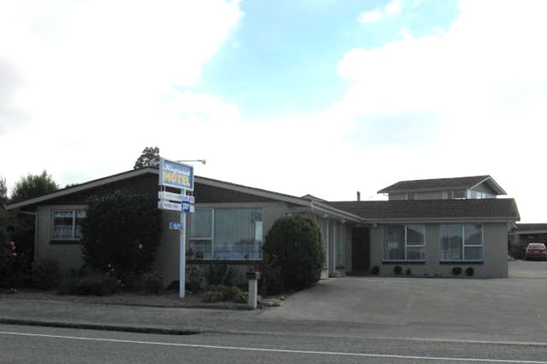 Photo of property in 17 Point Bush Road, Waimate, 7924