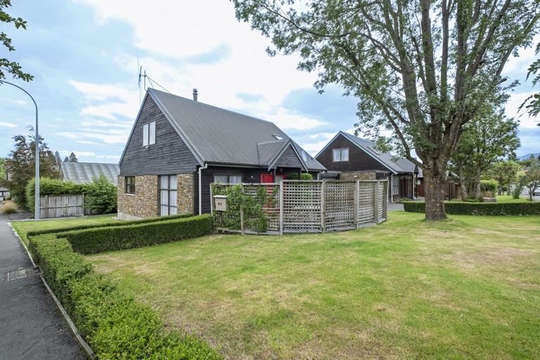 Photo of property in 1 Saint James Avenue, Hanmer Springs, 7334