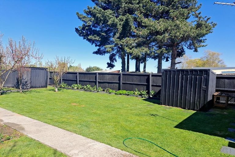 Photo of property in 695 Main South Road, Islington, Christchurch, 8042