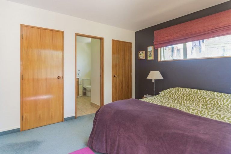 Photo of property in 5 Avalon Place, Enner Glynn, Nelson, 7011