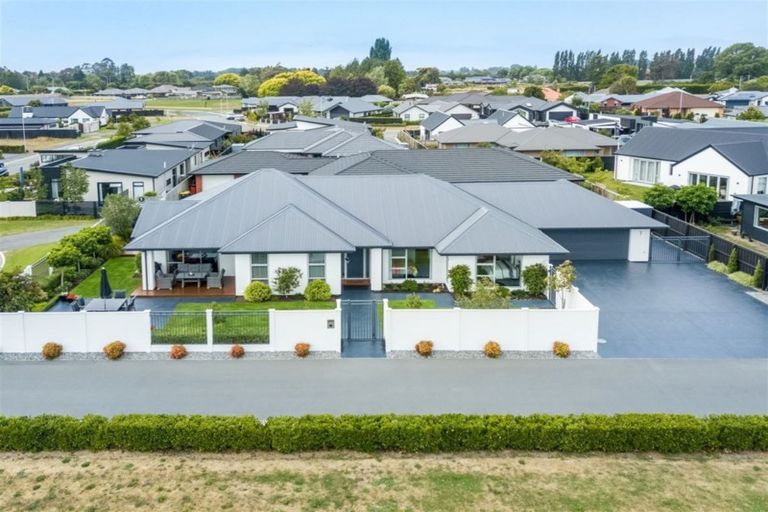 Photo of property in 7 Rostrevor Place, Mairehau, Christchurch, 8052