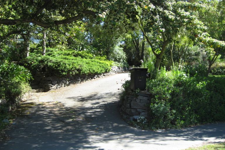 Photo of property in 247 Lake Terrace Road, Shirley, Christchurch, 8061