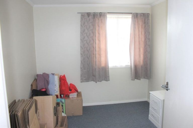Photo of property in 74 Forfar Crescent, Rockdale, Invercargill, 9812