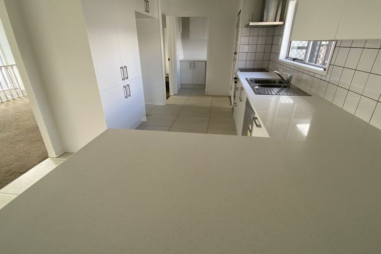 Photo of property in 69 Marendellas Drive, Bucklands Beach, Auckland, 2014