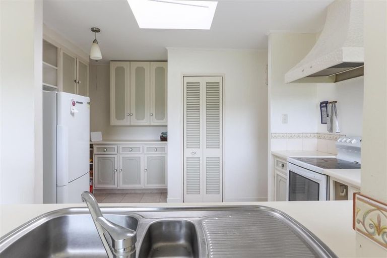 Photo of property in 16 Gwendoline Street, Glenholme, Rotorua, 3010