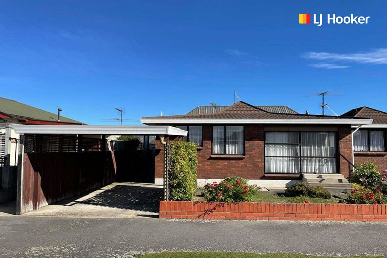 Photo of property in 18 Irvine Street, Mosgiel, 9024