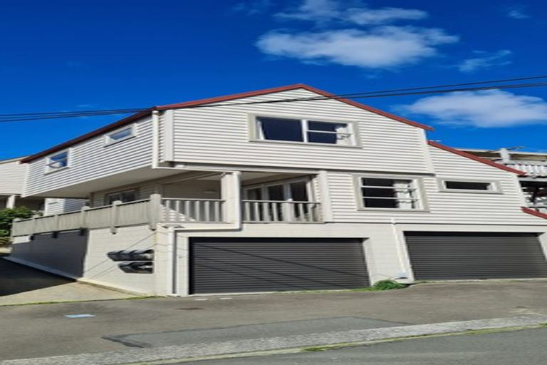 Photo of property in 4/45 Rolleston Street, Mount Cook, Wellington, 6021