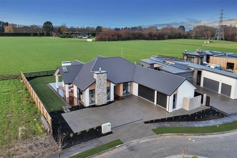 Photo of property in 23 Frank Ernest Crescent, Prebbleton, 7676