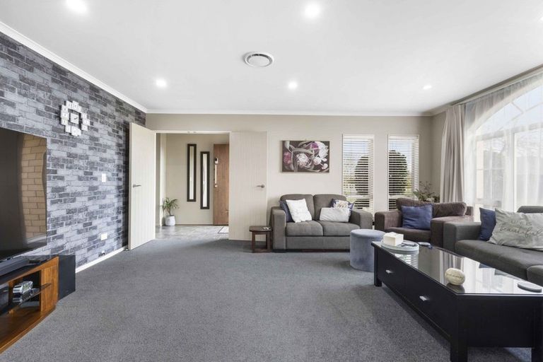 Photo of property in 4 Woodham Place, Rototuna North, Hamilton, 3210