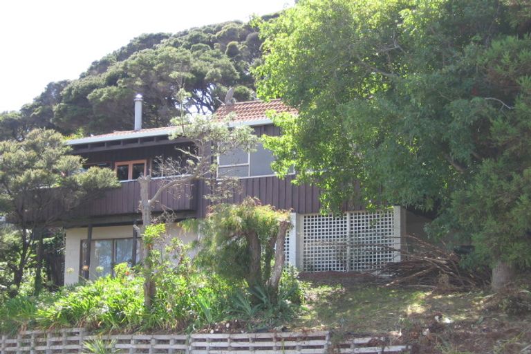 Photo of property in 82 Hadfield Street, Beach Haven, Auckland, 0626