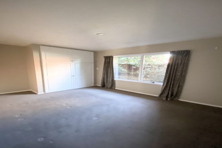 Photo of property in 5 Shanaway Close, Halswell, Christchurch, 8025