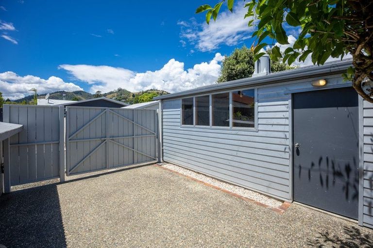 Photo of property in 11 Shelbourne Street, Nelson, 7010