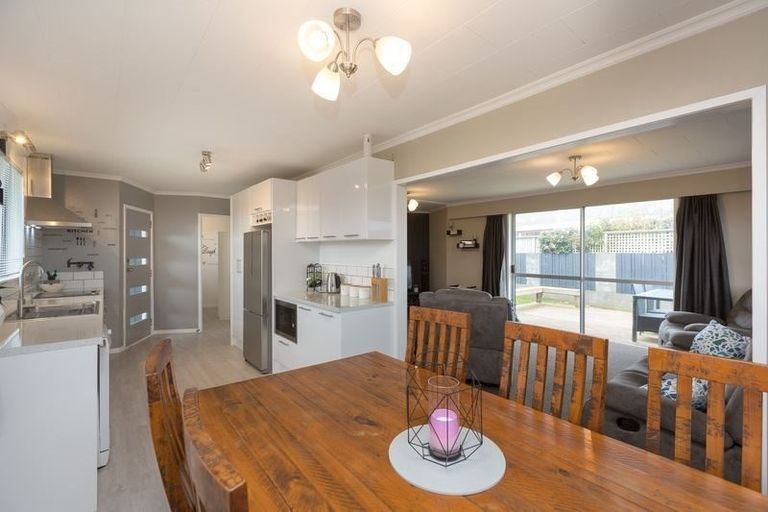 Photo of property in 11 Culzean Grove, Bell Block, New Plymouth, 4312