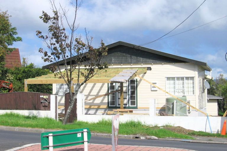 Photo of property in 55a View Road, Henderson, Auckland, 0612