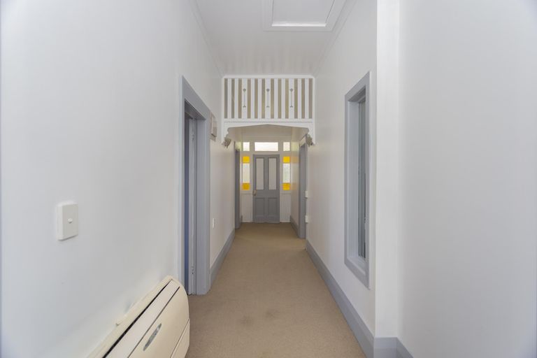 Photo of property in 35 Mersey Street, South Hill, Oamaru, 9400