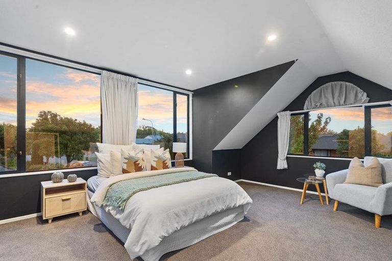 Photo of property in 15 Abingdon Court, Avonhead, Christchurch, 8042