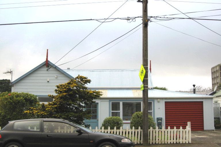 Photo of property in 19 Campbell Street, Karori, Wellington, 6012