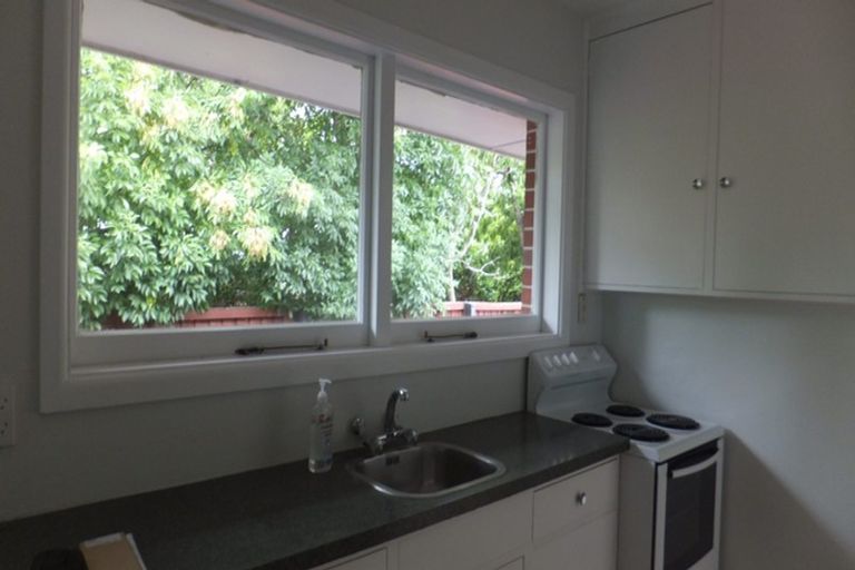 Photo of property in 1/65 Maidstone Road, Ilam, Christchurch, 8041