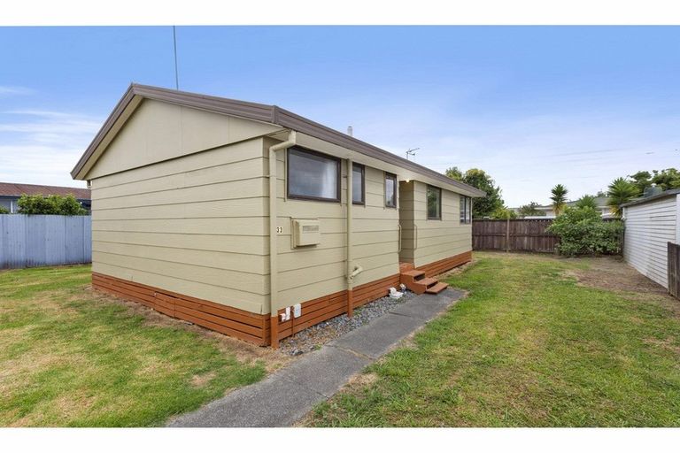 Photo of property in 133d Avalon Drive, Nawton, Hamilton, 3200