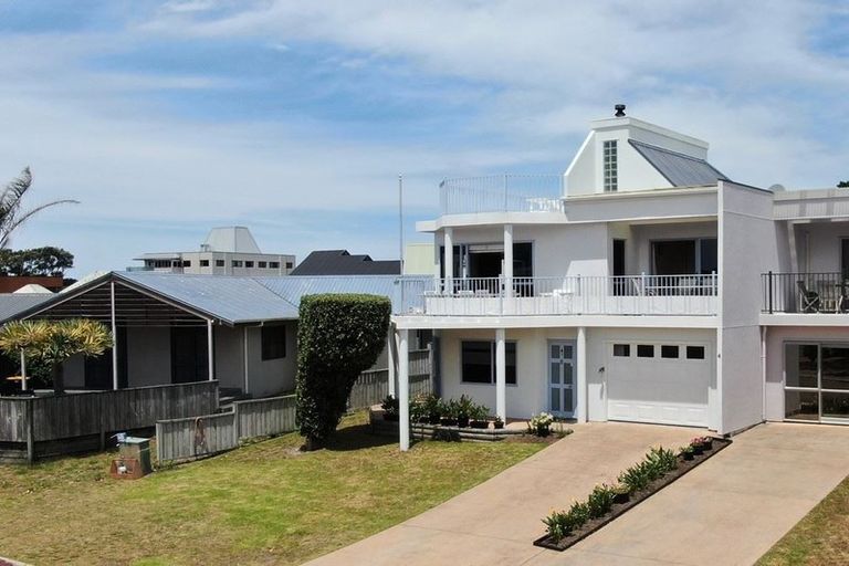 Photo of property in 4 Claxton Avenue, Pauanui, Hikuai, 3579