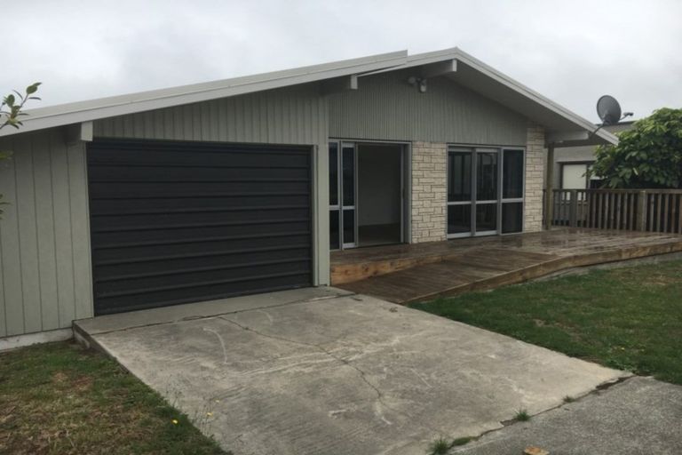 Photo of property in 66 Pitau Road, Mount Maunganui, 3116