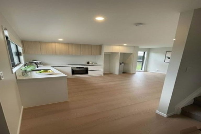 Photo of property in 14 Tukari Lane, Mangere Bridge, Auckland, 2022