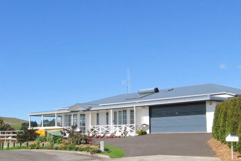 Photo of property in 8 Taranui Place, Ohauiti, Tauranga, 3112