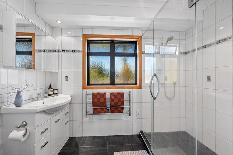 Photo of property in 39 Stanaway Street, Hillcrest, Auckland, 0627