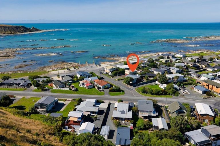 Photo of property in 2/1 Weka Road, South Bay, Kaikoura, 7300