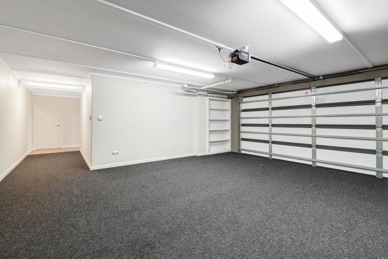 Photo of property in 21 Bayview Park Lane, Orewa, 0931