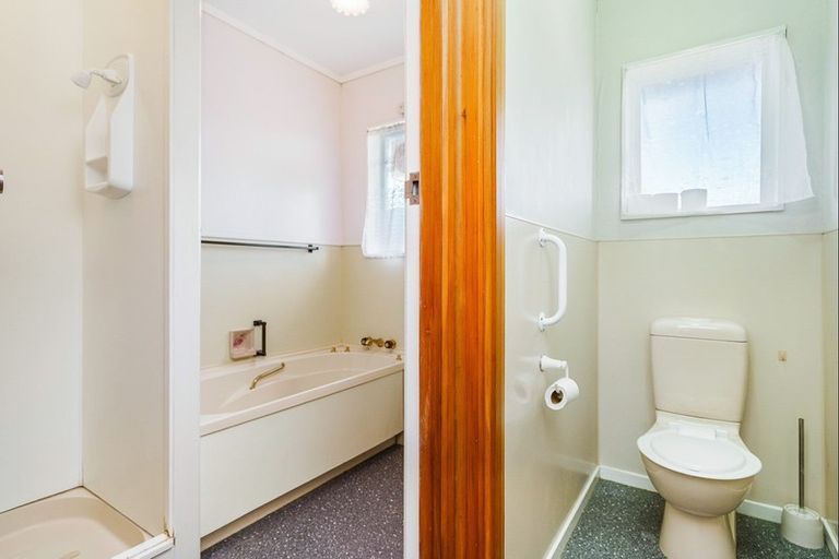 Photo of property in 2/17 Princes Street, Kensington, Whangarei, 0112