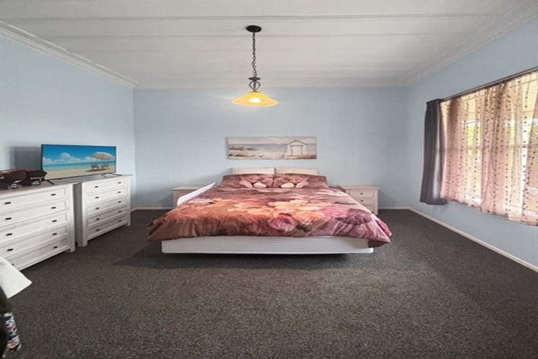 Photo of property in 20 Salisbury Street, Dannevirke, 4930