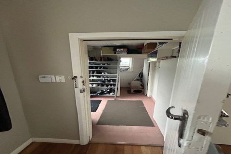 Photo of property in 15 Savage Crescent, West End, Palmerston North, 4412