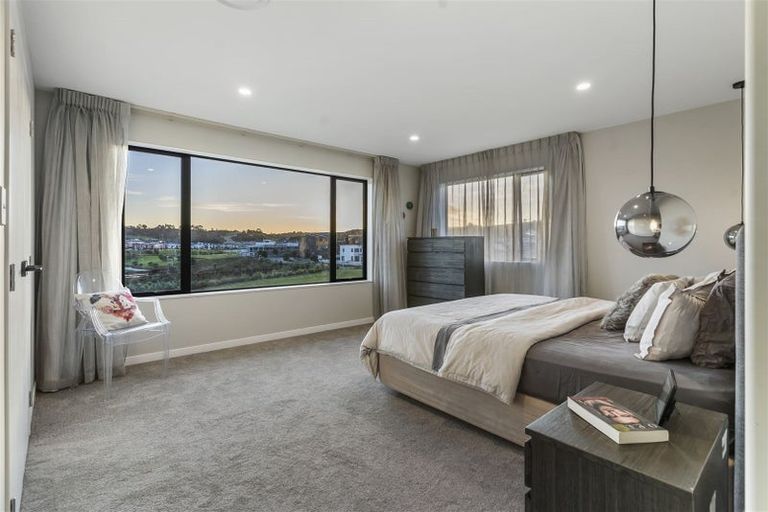 Photo of property in 20d Longshore Drive, Long Bay, Auckland, 0630