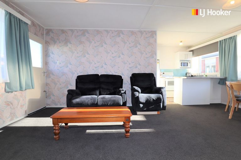 Photo of property in 122 Argyle Street, Mosgiel, 9024