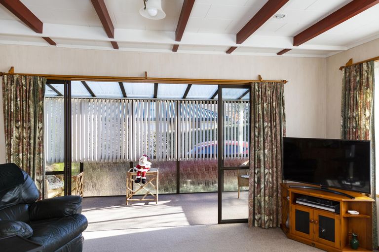 Photo of property in 11 Parklane Place, Weston, Oamaru, 9401