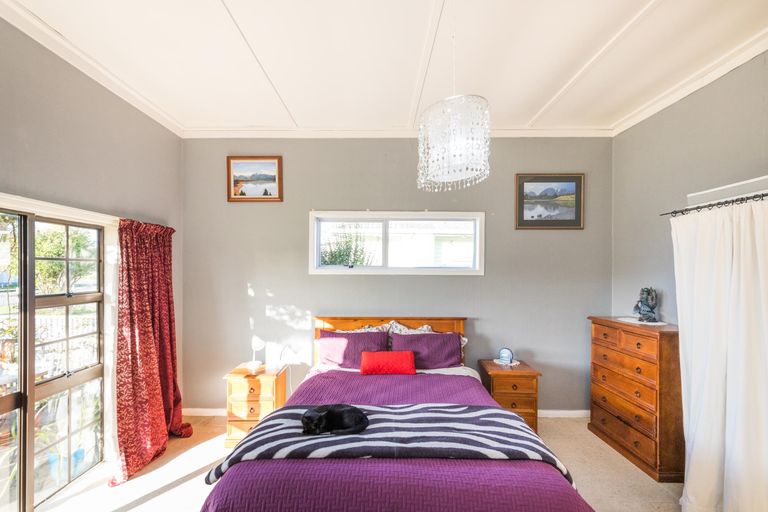Photo of property in 19 Poole Street, Feilding, 4702