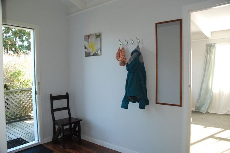 Photo of property in 196 Seaview Road, Westown, New Plymouth, 4310