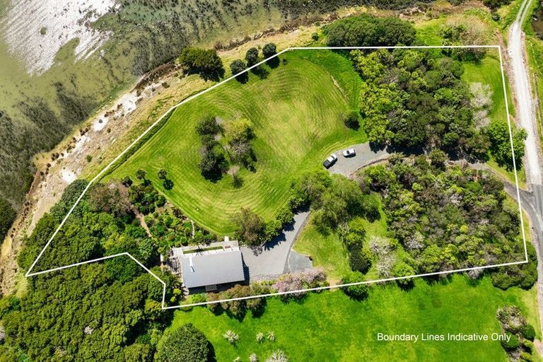 Photo of property in 119 Manu Drive, Kaiwaka, 0573