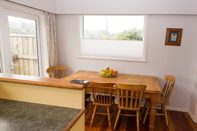 Photo of property in 75 Moorefield Road, Johnsonville, Wellington, 6037