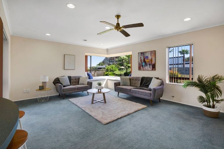 Photo of property in 102 Branch Road, Highlands Park, New Plymouth, 4312